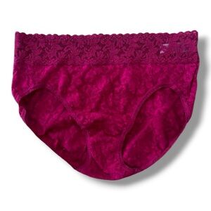 Hanky Panky Signature Lace French Brief High rise Panty in a Cran MED New NWOT